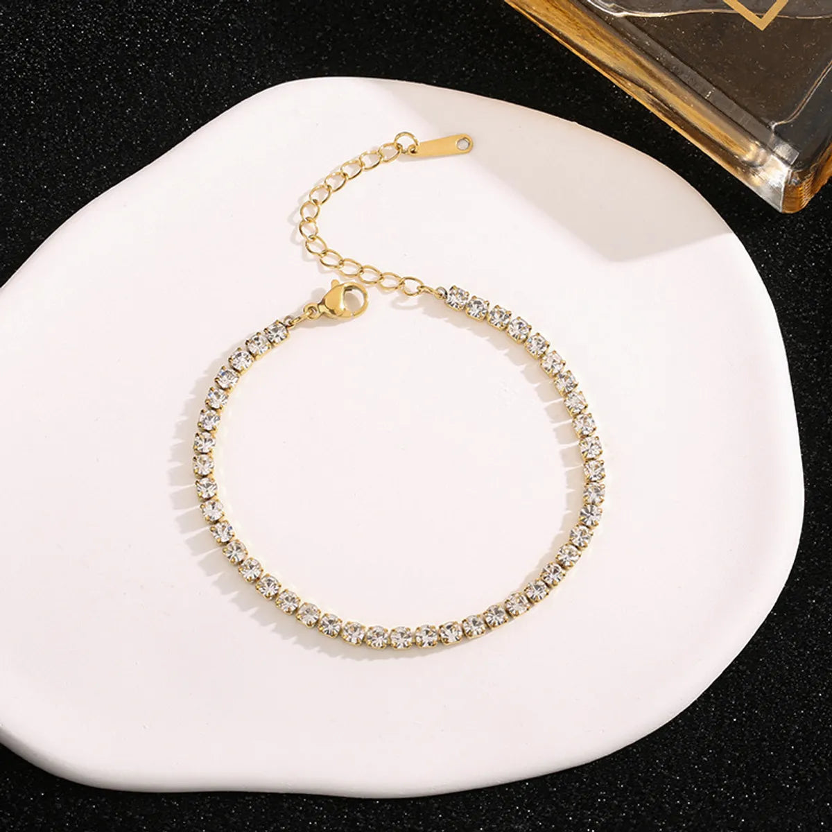 Simple Style Round 304 Stainless Steel Gold Plated Zircon Bracelets In Bulk