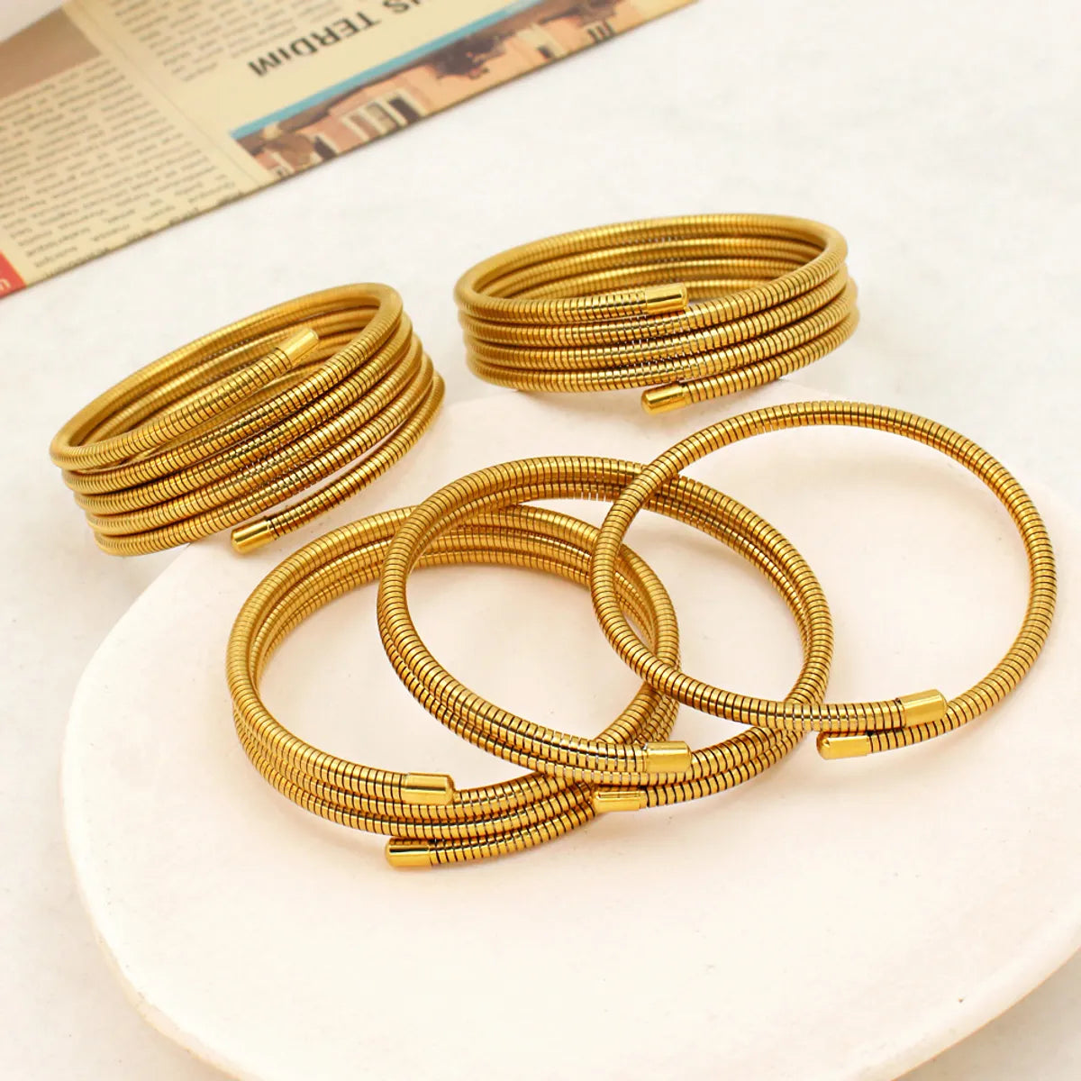 304 Stainless Steel 18K Gold Plated Simple Style Plating Round Bangle