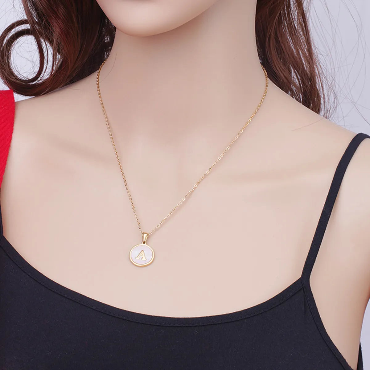 Simple Style Round Letter Stainless Steel Pendant Necklace Gold Plated Shell Stainless Steel Necklaces