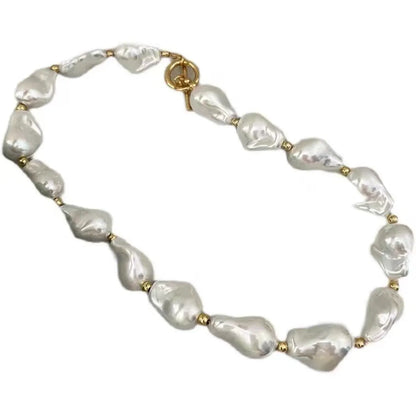 Simple Style Round Artificial Pearl Resin Necklace In Bulk