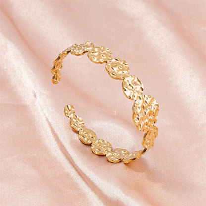 Simple Style Round Solid Color 304 Stainless Steel 18K Gold Plated Bangle In Bulk