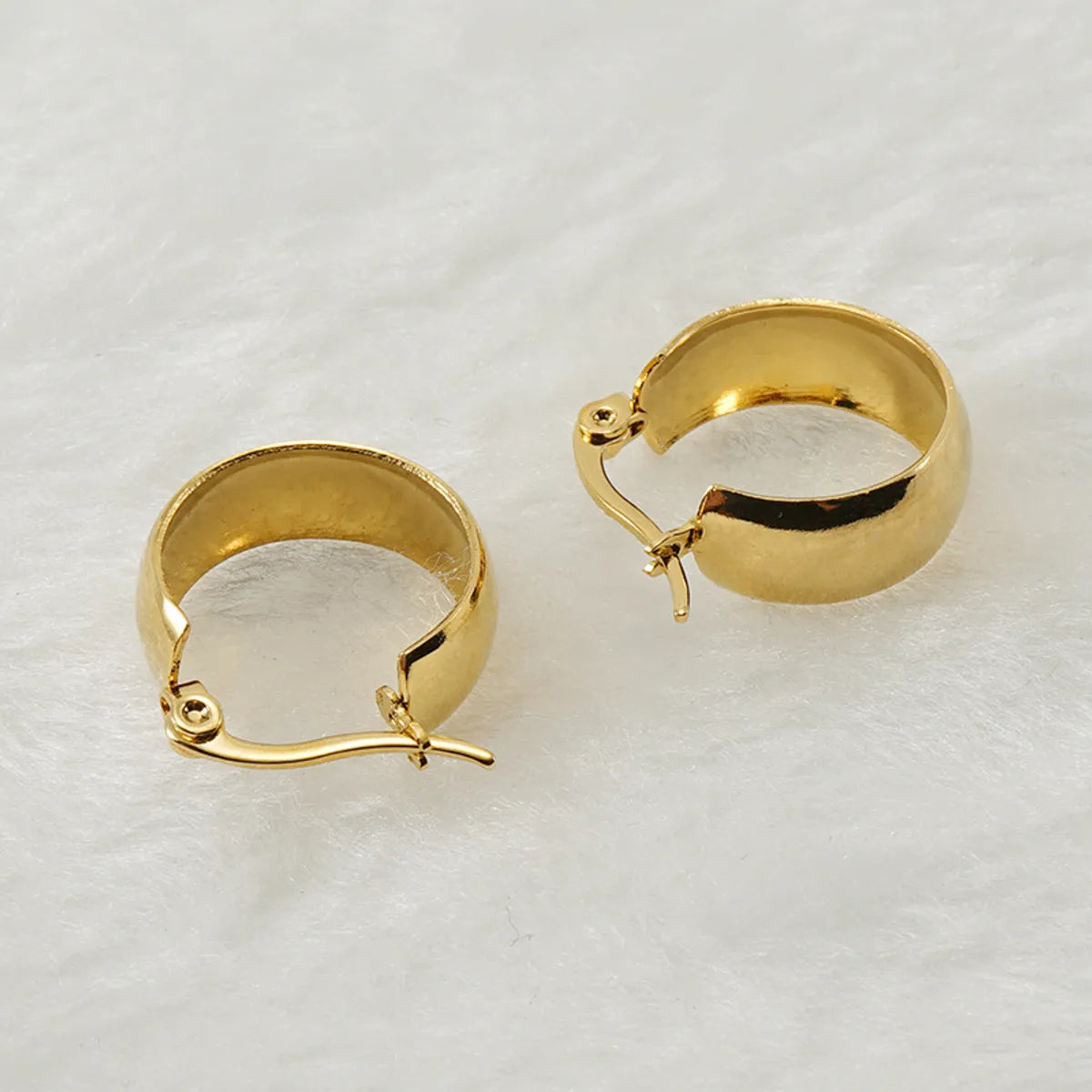 Simple Style Round Gold Plated Stainless Steel Hoop Earrings