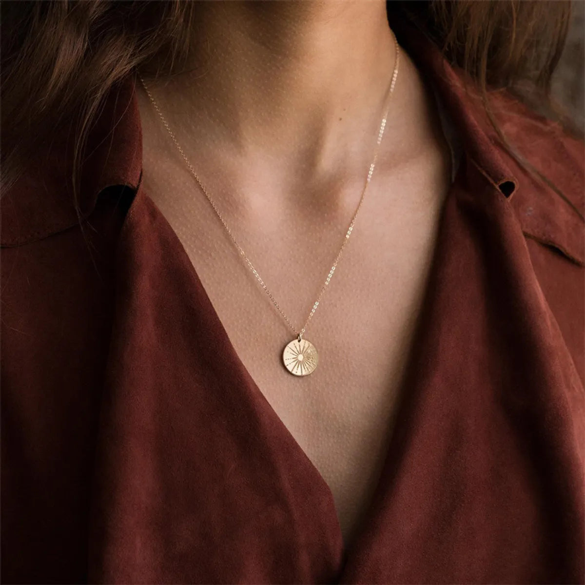 Simple Style Round Sun Stainless Steel Plating 18k Gold Plated Pendant Necklace Long Necklace