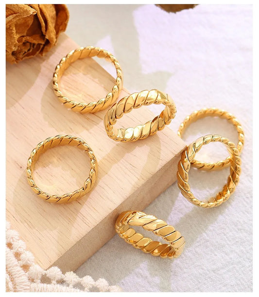 Simple Style Round Titanium Steel Plating 18k Gold Plated Rings