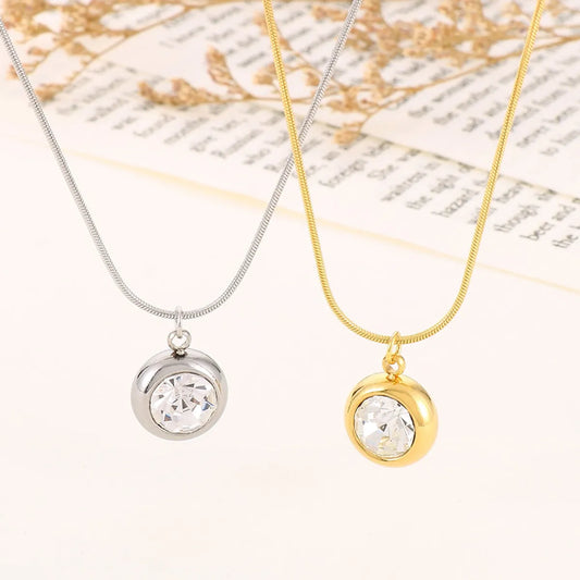 Simple Style Round Titanium Steel Plating Inlay Rhinestones Gold Plated Pendant Necklace