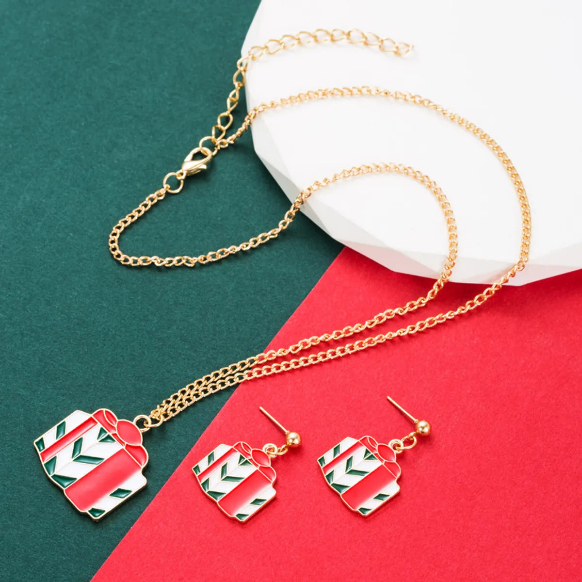 Simple Style Santa Claus Alloy Plating Women'S Earrings Necklace 1 Set