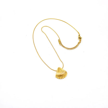 Simple Style Shell Stainless Steel Plating Gold Plated Pendant Necklace