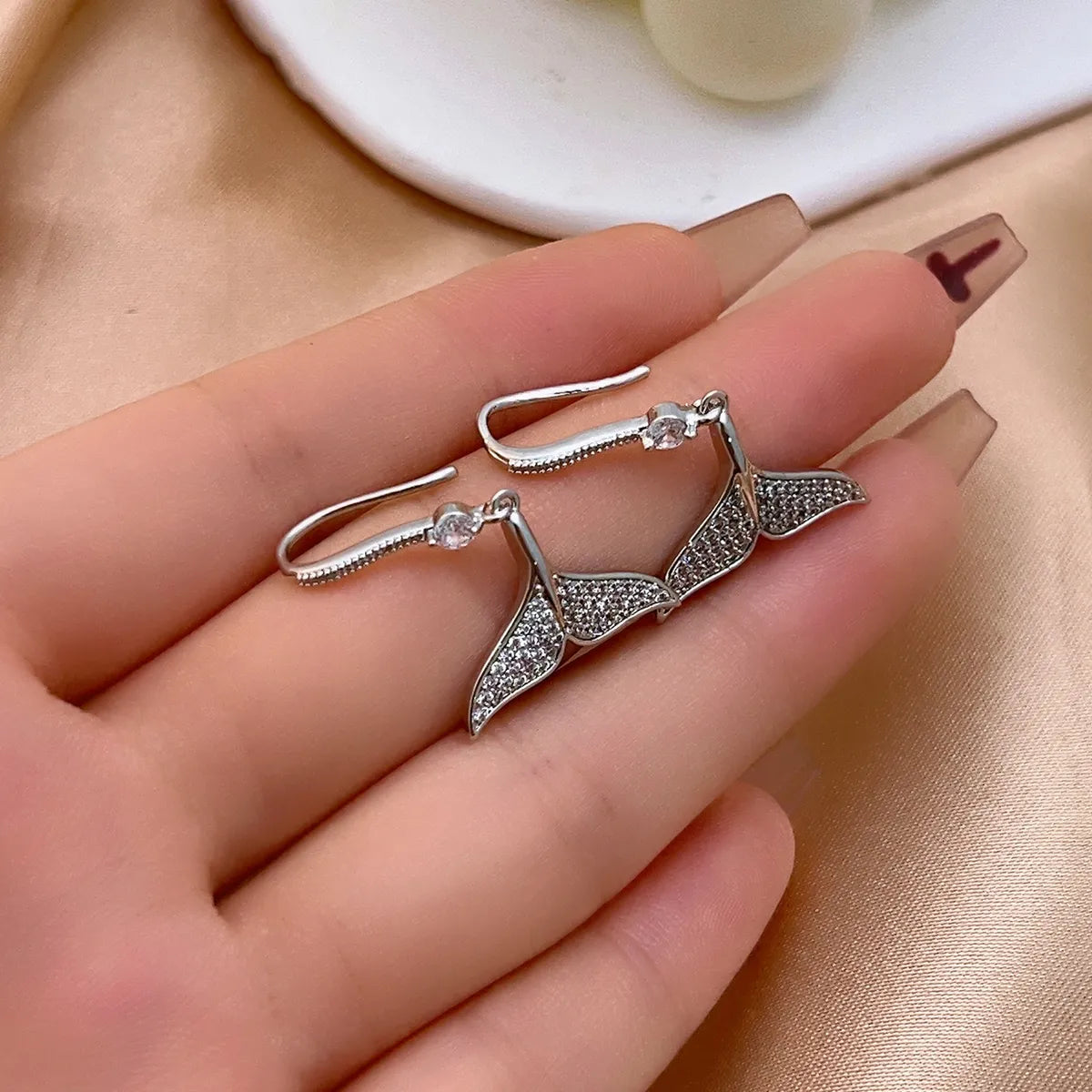 Copper Rhodium Plated Simple Style Shiny Plating Inlay Fish Tail Zircon Earrings Necklace