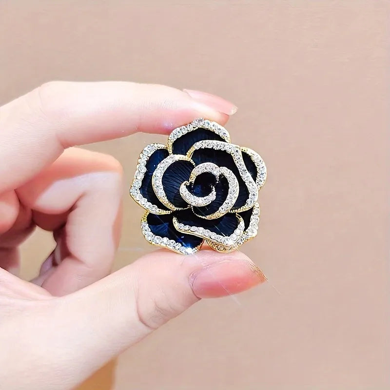 Simple Style Shiny Flower Alloy Plating Inlay Crystal Women'S Brooches 1 Piece