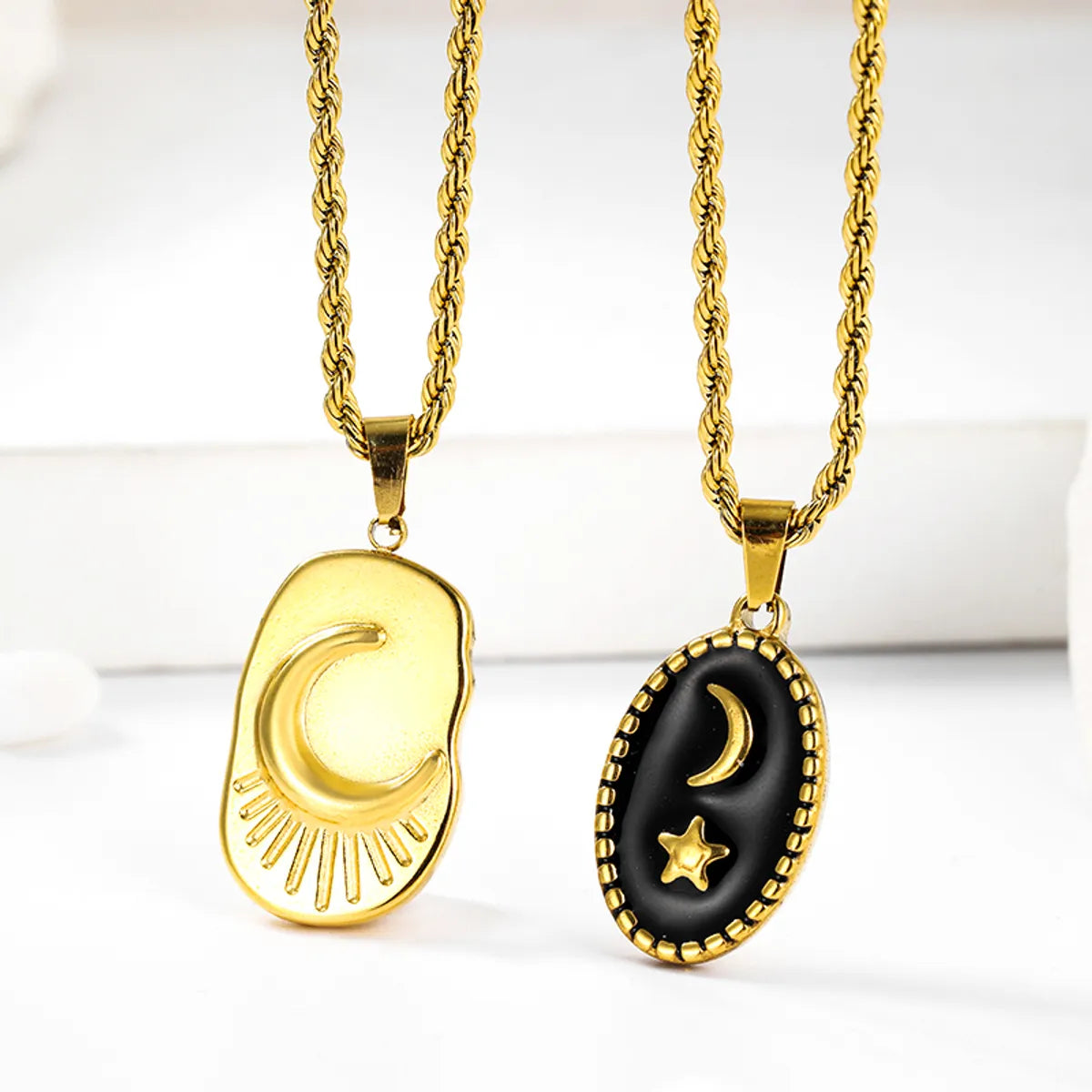 Simple Style Shiny Moon Stainless Steel Polishing Enamel Plating 18k Gold Plated Pendant Necklace