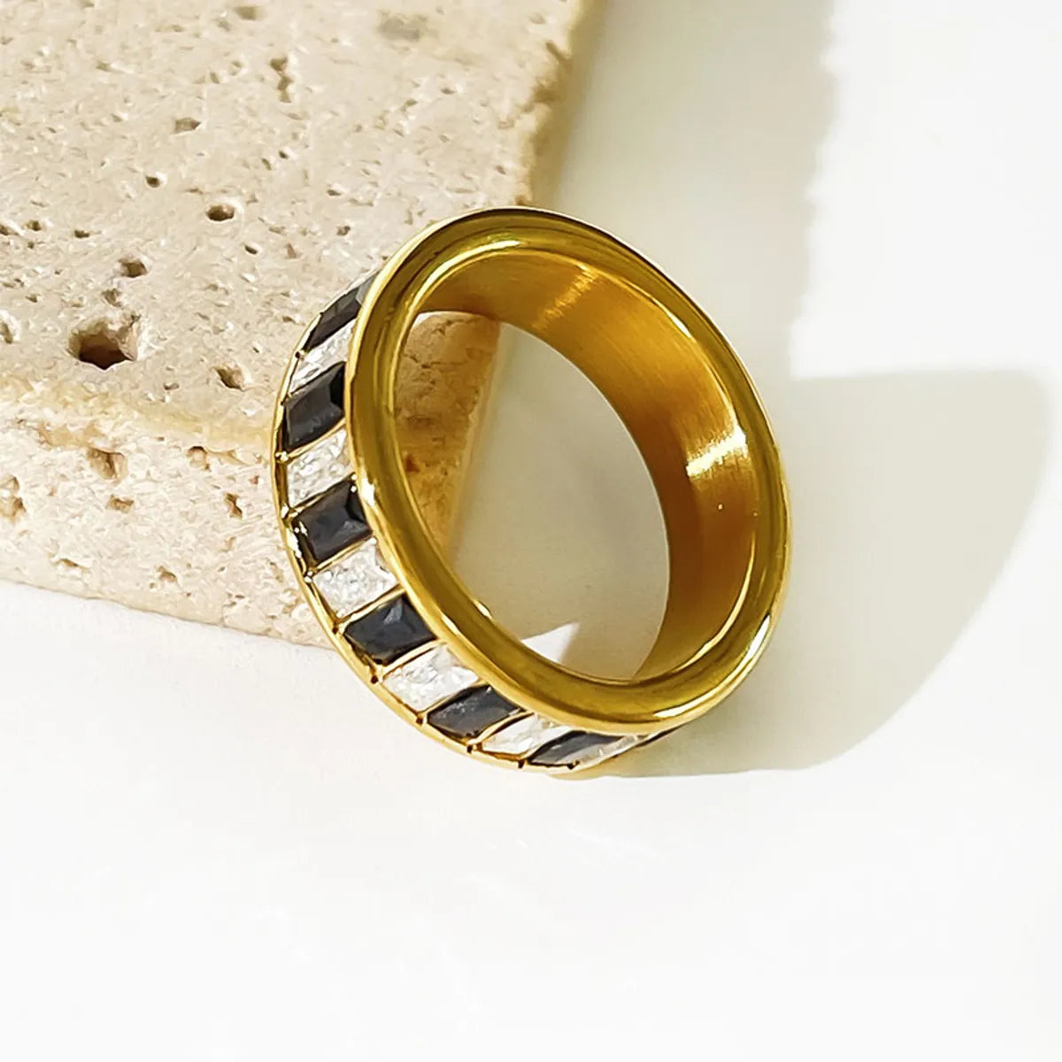 Simple Style Shiny Rectangle Stainless Steel Plating Inlay Rhinestones 18k Gold Plated Rings