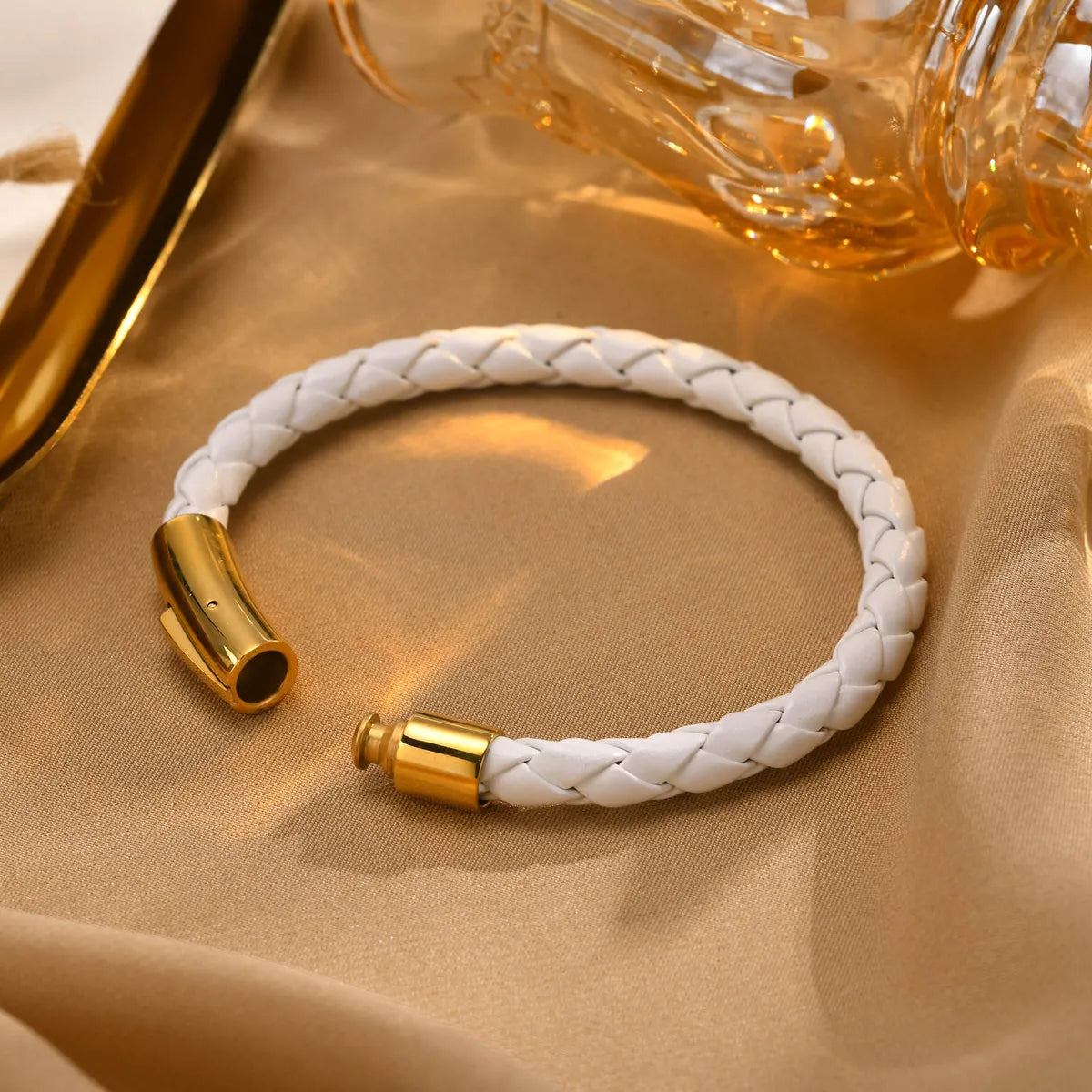 Simple Style Solid Color 18K Gold Plated Stainless Steel Pu Leather Wholesale Bangle