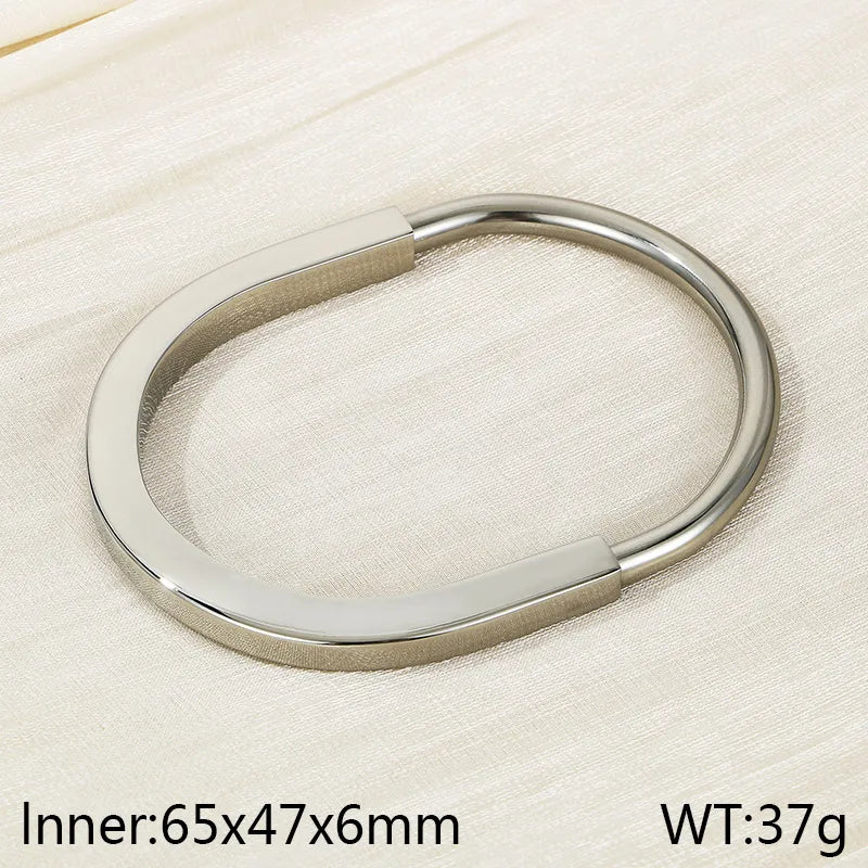 Simple Style Solid Color 304 Stainless Steel 18K Gold Plated Bangle In Bulk