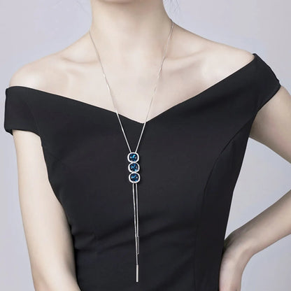 Simple Style Solid Color Alloy Glass Copper Inlay Artificial Rhinestones Women's Sweater Chain