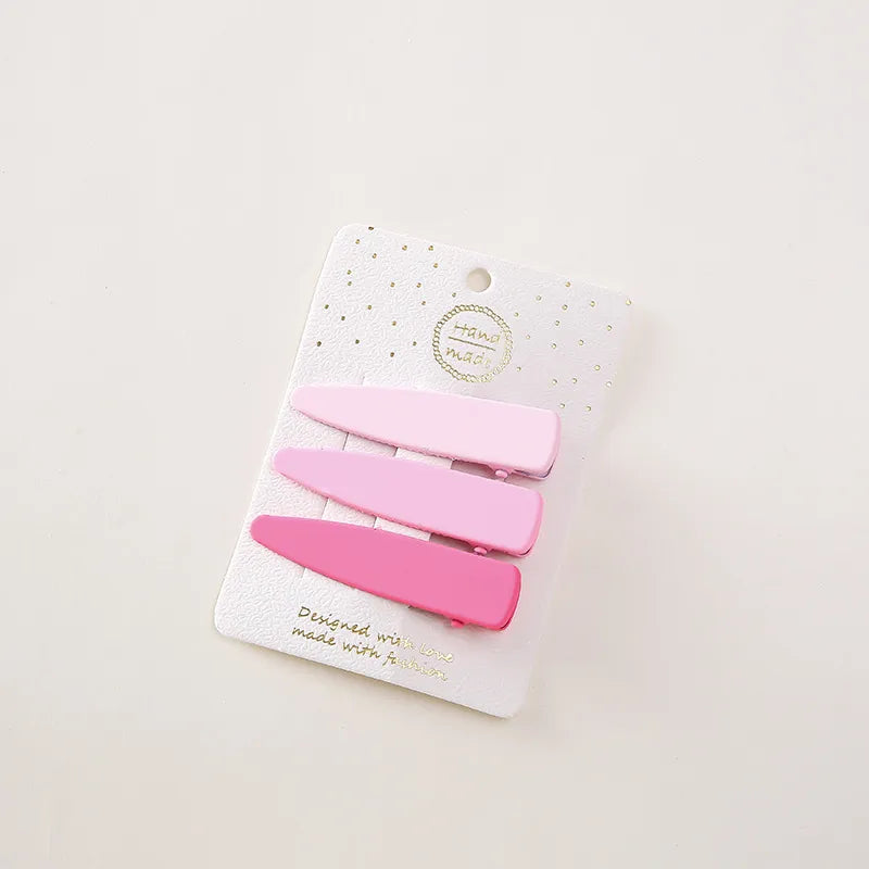 Simple Style Solid Color Alloy Hollow Out Hair Clip 1 Set