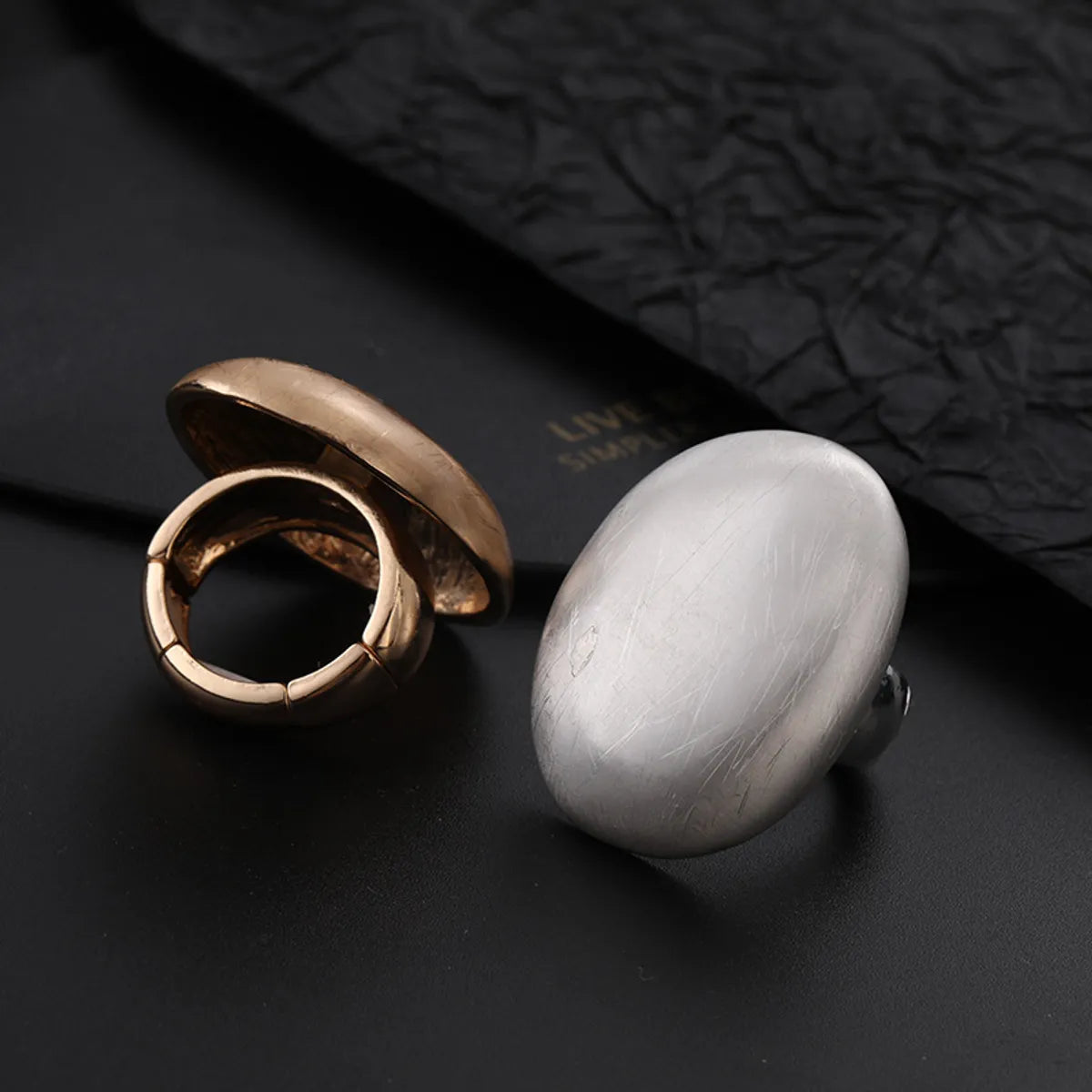 Simple Style Solid Color Alloy Plating Gold Plated Unisex Rings