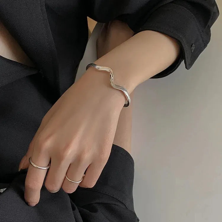 Simple Style Solid Color Alloy Wholesale Bangle