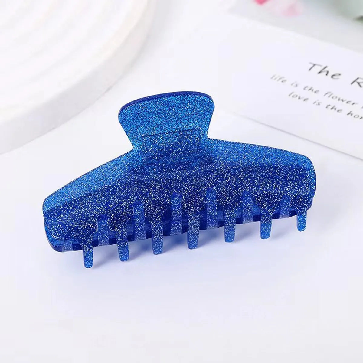 Women'S Simple Style Solid Color Arylic Handmade Hair Claws