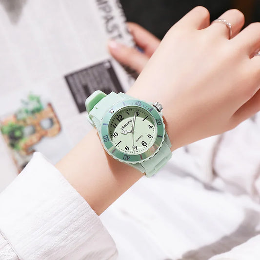 Simple Style Solid Color Buckle Quartz Women'S Watches