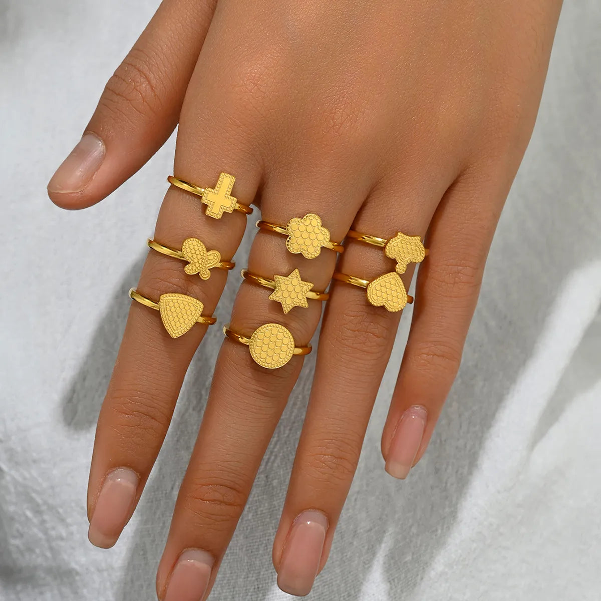 Simple Style Solid Color Classic Style Cross Heart Shape Crown Stainless Steel 14k Gold Plated Rings