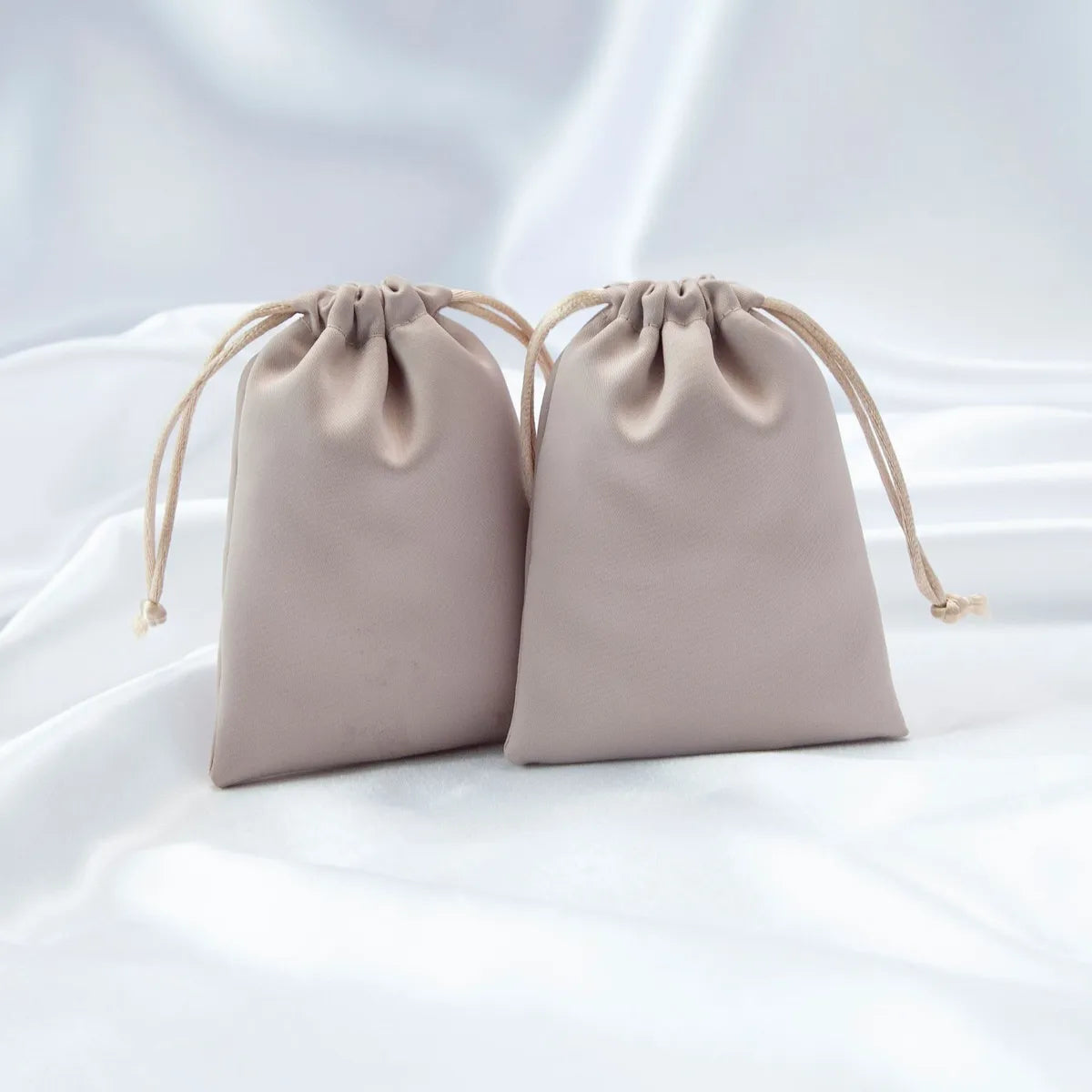 Simple Style Solid Color Cloth Jewelry Packaging Bags