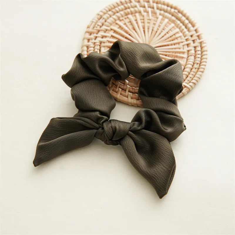 Simple Style Solid Color Cloth Pleated Hair Tie 1 Piece