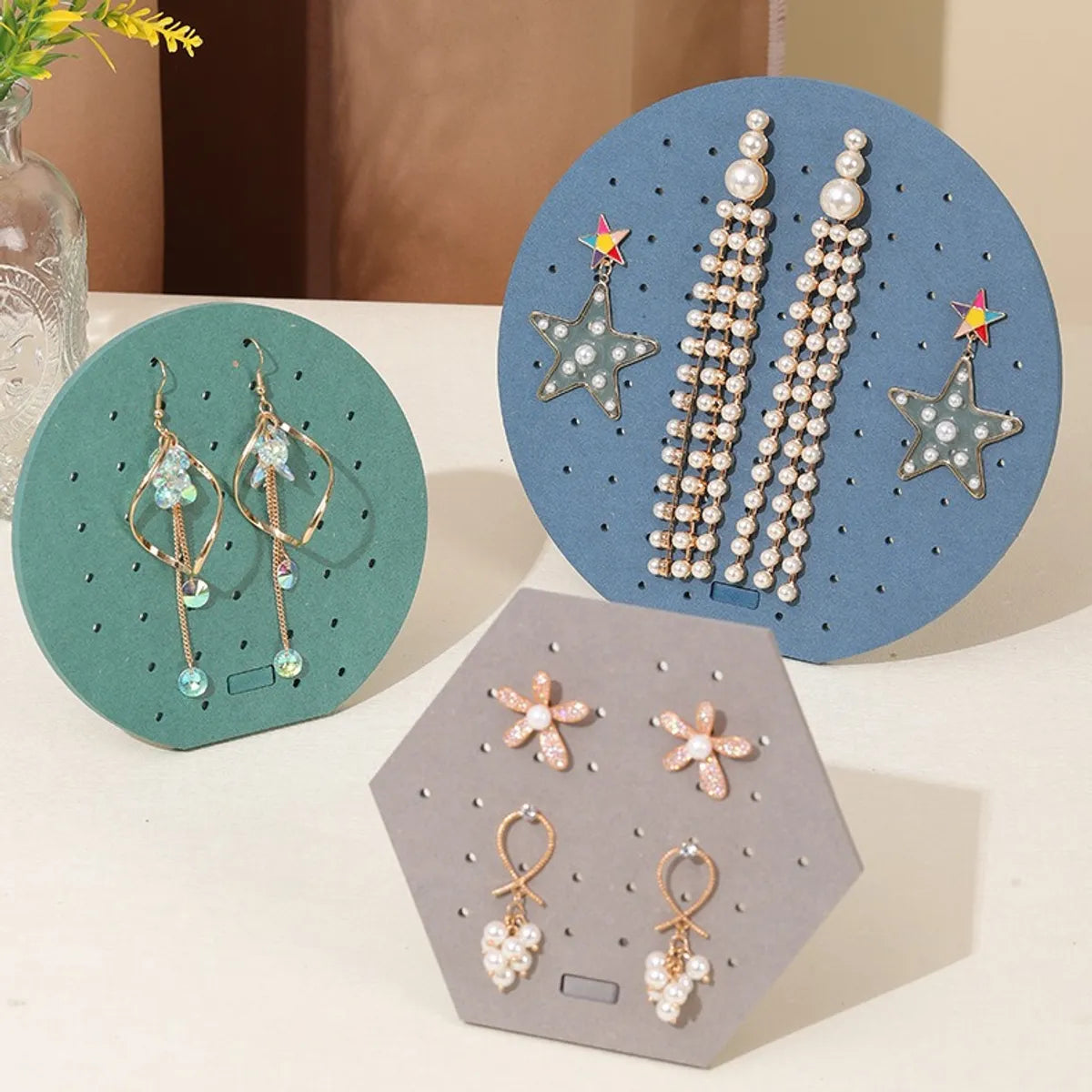 Simple Style Solid Color Diatom Plate Jewelry Rack