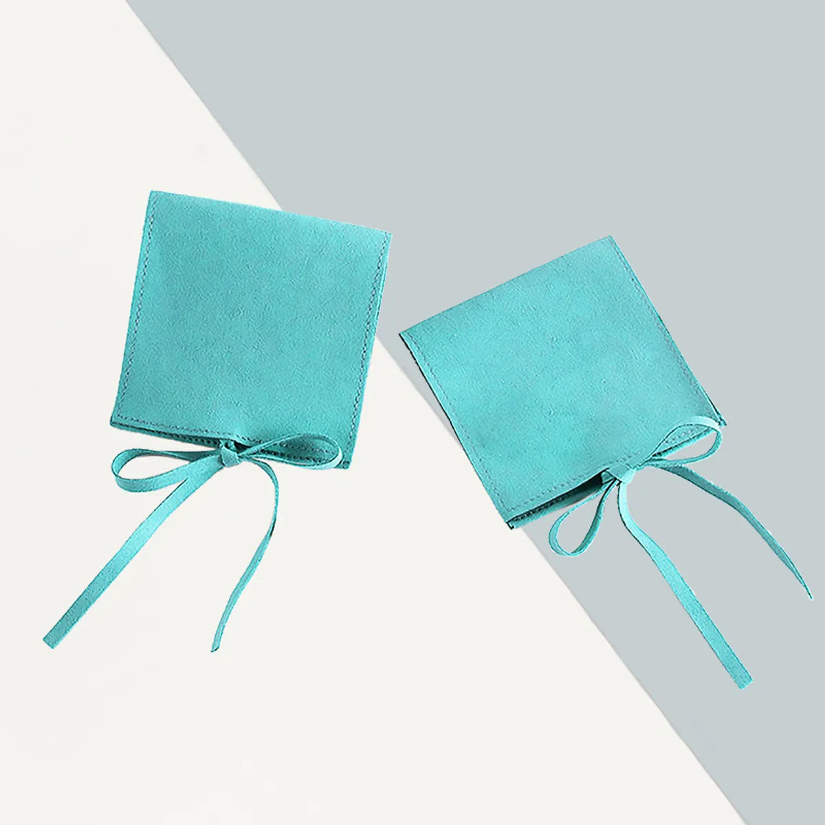 Simple Style Solid Color Flannel Jewelry Packaging Bags