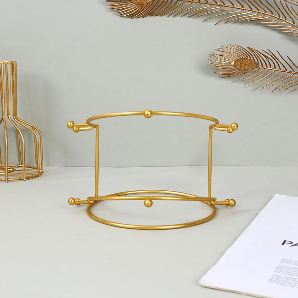 Simple Style Solid Color Metal Jewelry Rack