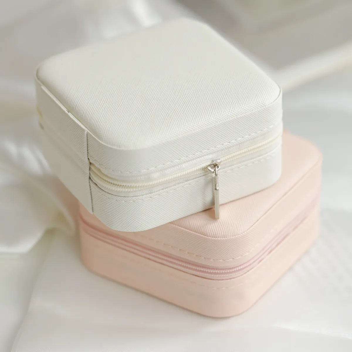 Simple Style Solid Color Pu Leather Jewelry Boxes