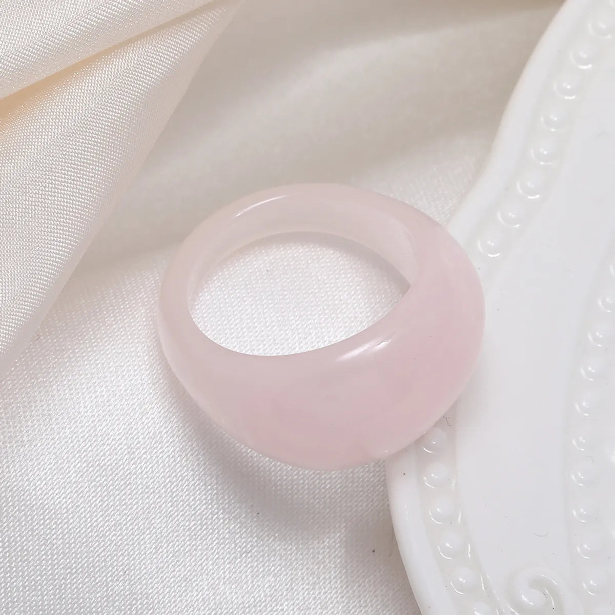 Simple Style Solid Color Resin Women'S Rings