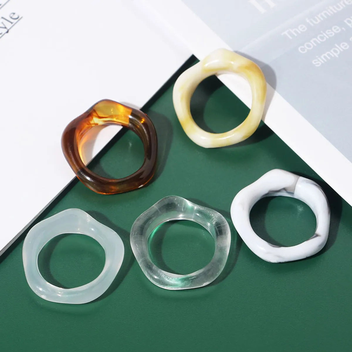 Simple Style Solid Color Resin Women's Rings