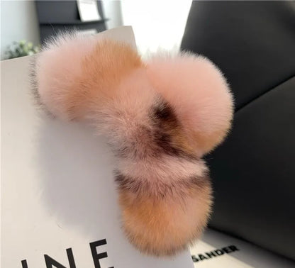 Simple Style Solid Color Rex Rabbit Fur Hair Claws