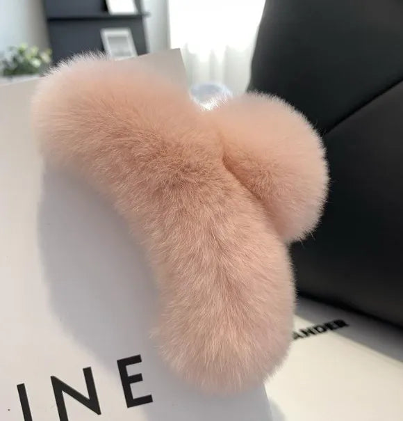 Simple Style Solid Color Rex Rabbit Fur Hair Claws