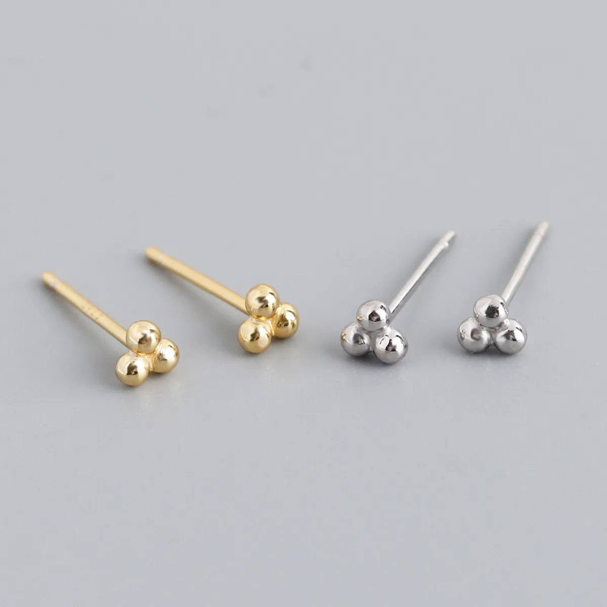 Simple Style Solid Color Silver Ear Studs 1 Pair