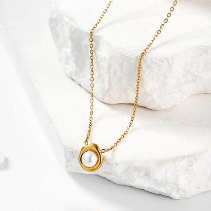 Simple Style Solid Color Stainless Steel Inlay Artificial Pearls 18k Gold Plated Pendant Necklace