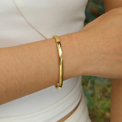 Simple Style Solid Color Stainless Steel Plating 18k Gold Plated Bangle