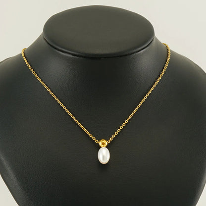 304 Stainless Steel 18K Gold Plated Simple Style Plating Solid Color Pendant Necklace