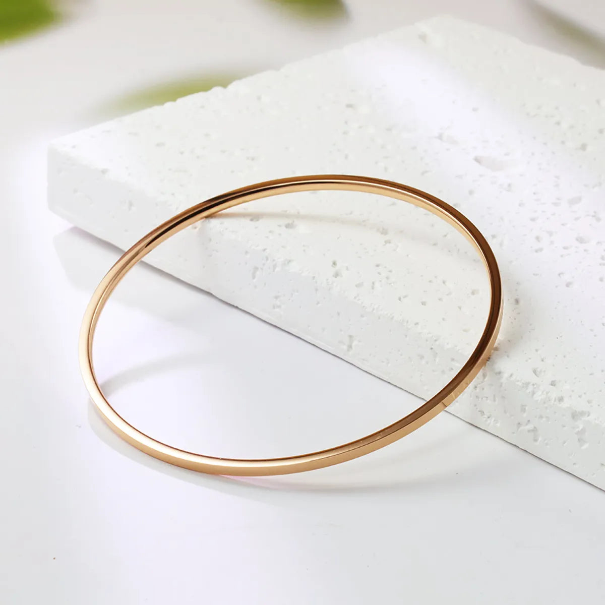 Simple Style Solid Color Stainless Steel Plating 18k Gold Plated Rose Gold Plated Bangle