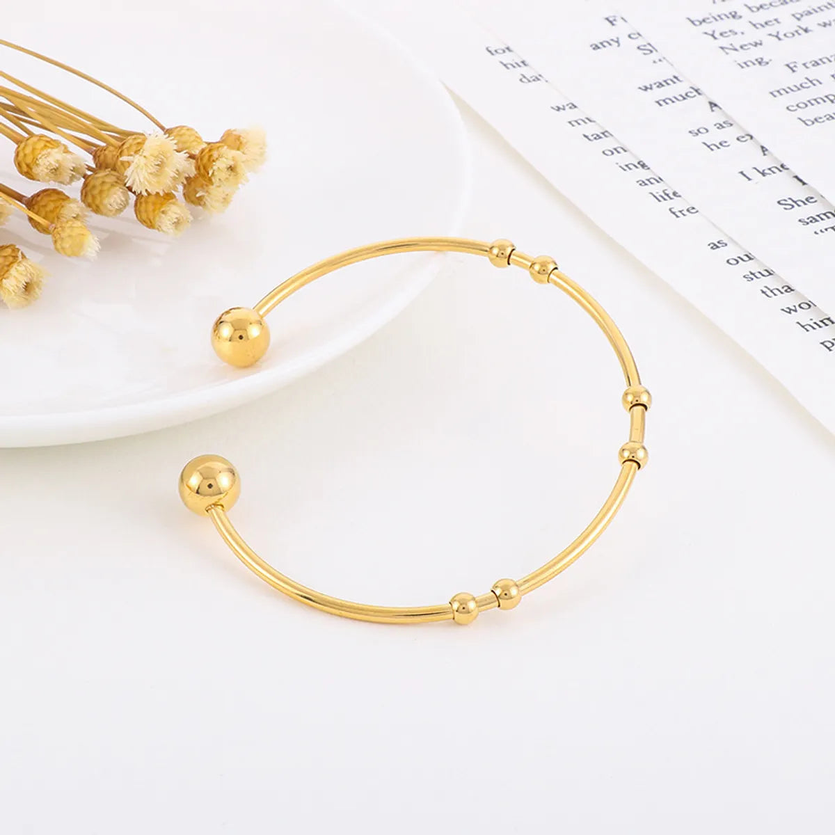 Simple Style Solid Color Stainless Steel 18K Gold Plated Bangle In Bulk