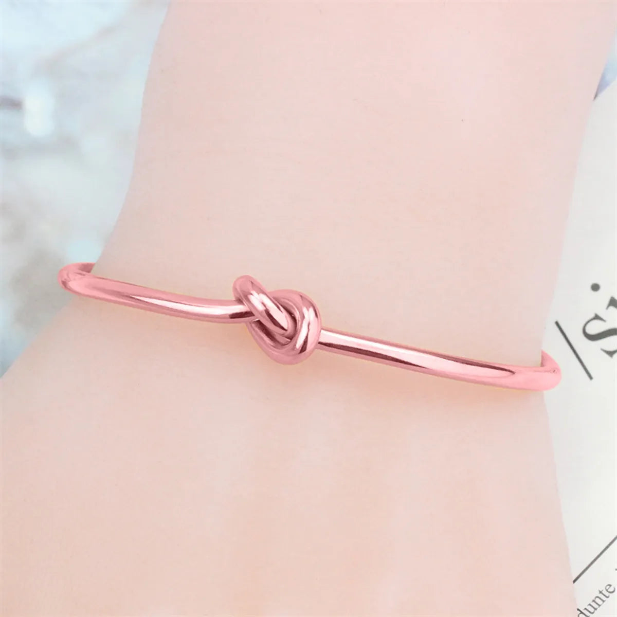 Simple Style Solid Color Stainless Steel Titanium Steel Polishing Plating Rose Gold Plated Gold Plated Bangle