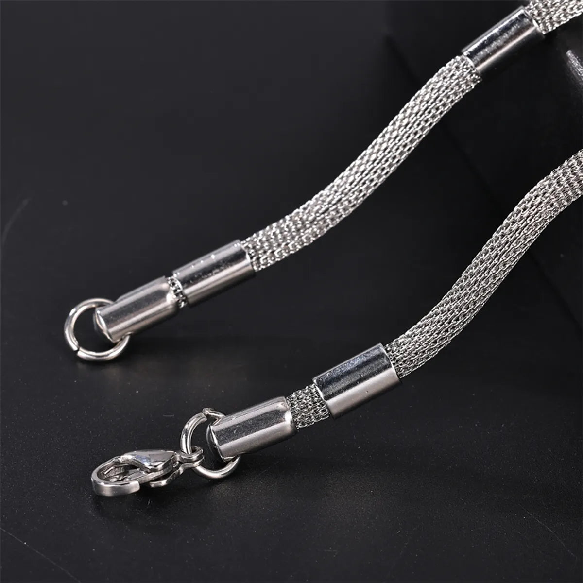 Simple Style Solid Color Stainless Steel Women'S Necklace