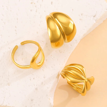 Wholesale Jewelry Simple Style Solid Color Titanium Steel No Inlay 18K Gold Plated Plating Rings