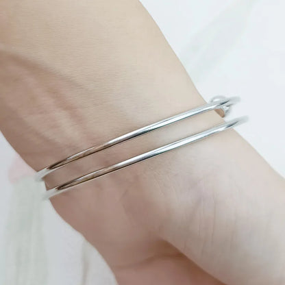 Simple Style Solid Color Titanium Steel Bangle In Bulk