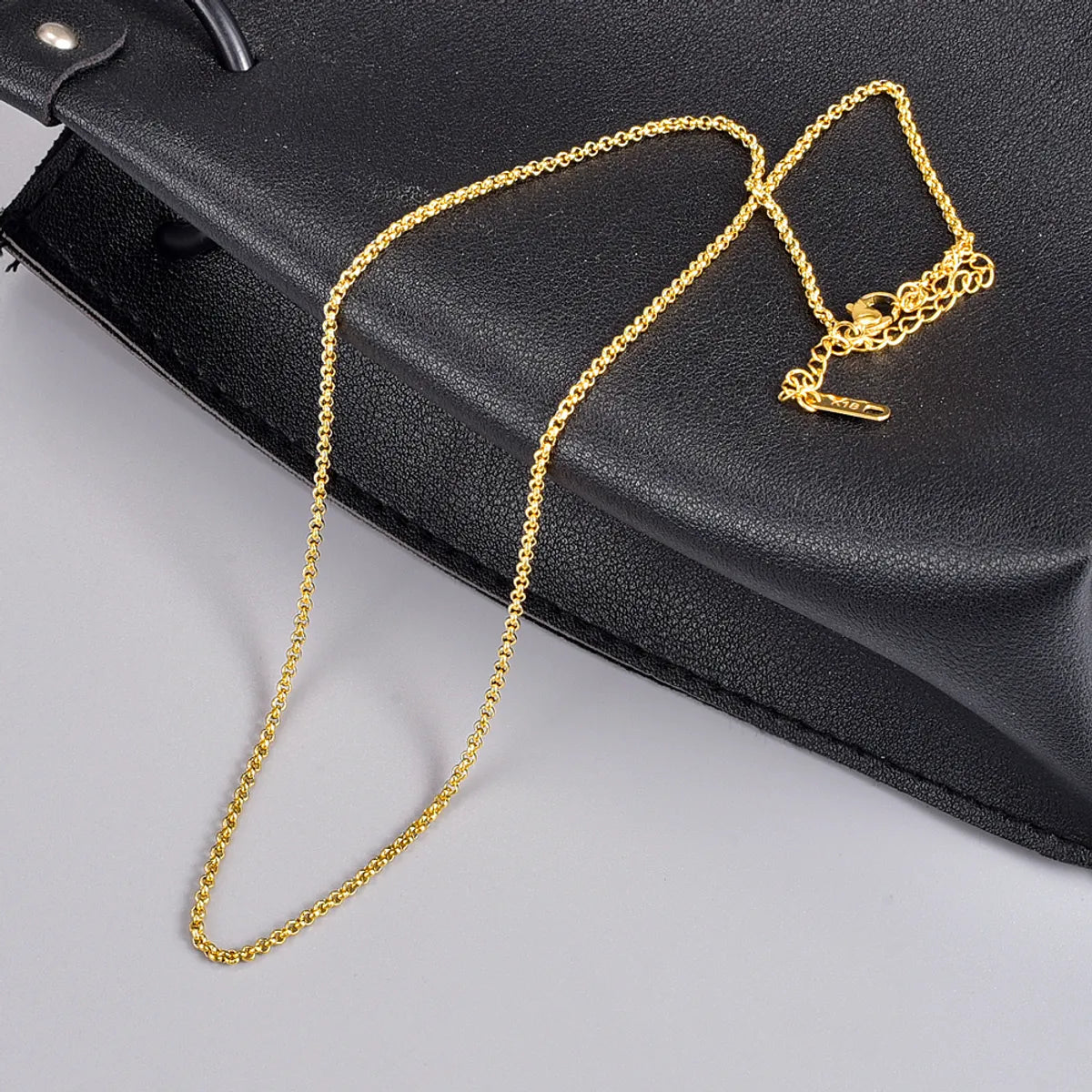 Simple Style Solid Color Titanium Steel Plating Necklace