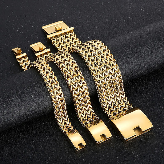 Simple Style Solid Color Titanium Steel Plating 18k Gold Plated Men's Bracelets