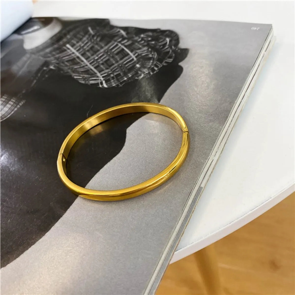 Simple Style Solid Color Titanium Steel Plating Bangle