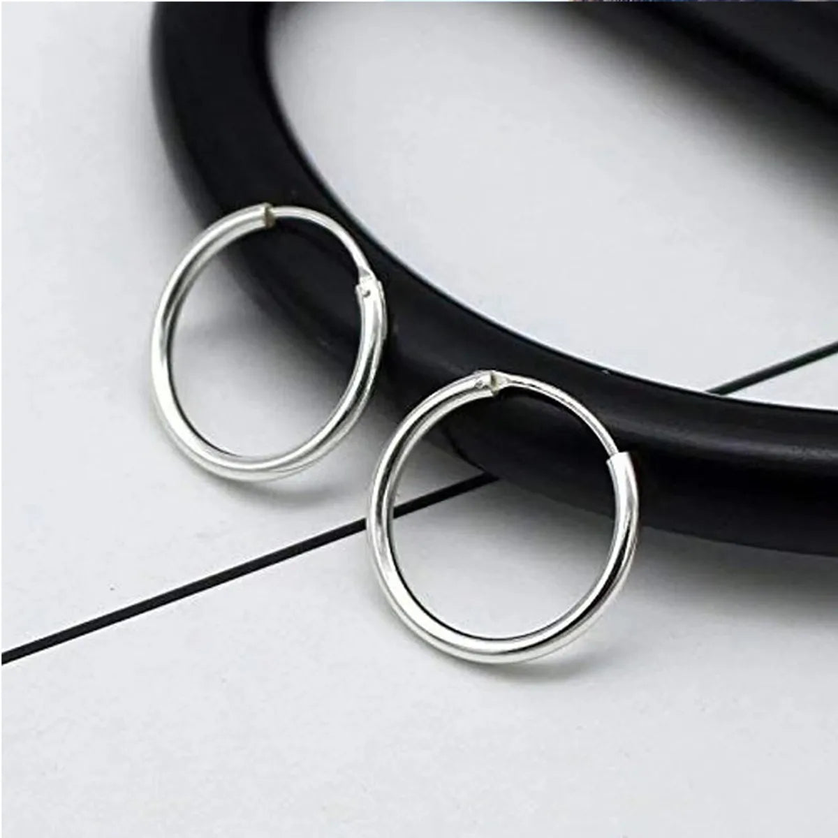 1 Piece Simple Style Solid Color Titanium Steel Plating Earrings