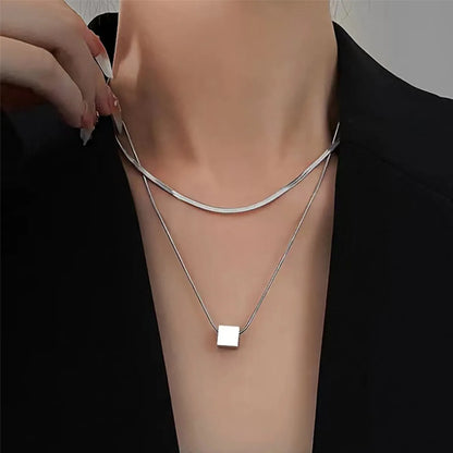 Simple Style Solid Color Titanium Steel Polishing Layered Necklaces