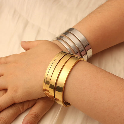 Simple Style Solid Color Titanium Steel Wholesale Bangle